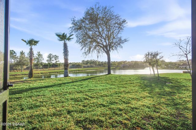 12 S Lakewalk Drive, Palm Coast, FL 32137