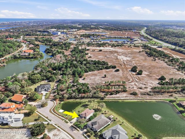 12 S Lakewalk Drive, Palm Coast, FL 32137