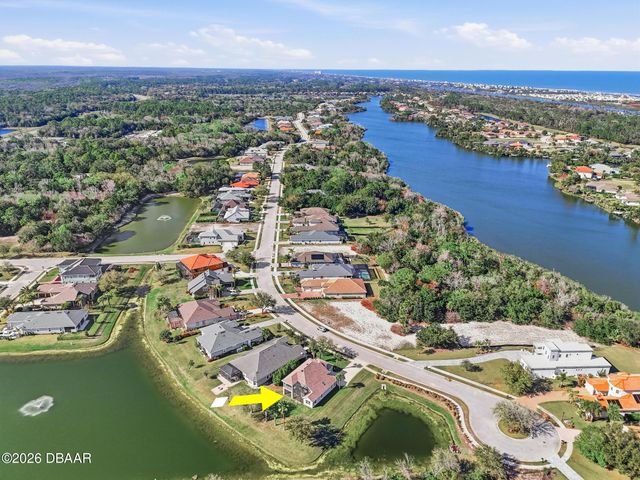 12 S Lakewalk Drive, Palm Coast, FL 32137