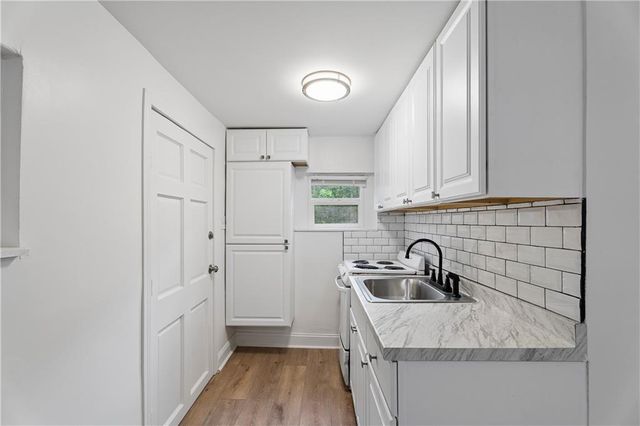 2526 Semmes Street, Atlanta, GA 30344