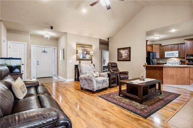 20 Hambleton Drive, Bella Vista, AR 72714