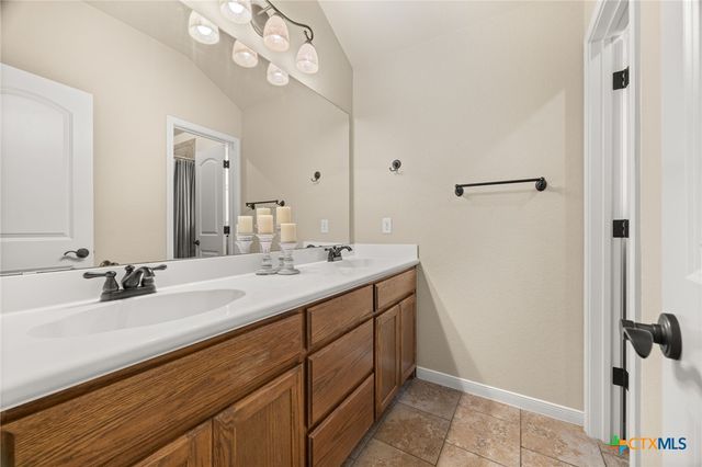 704 Hailie, Killeen, TX 76542