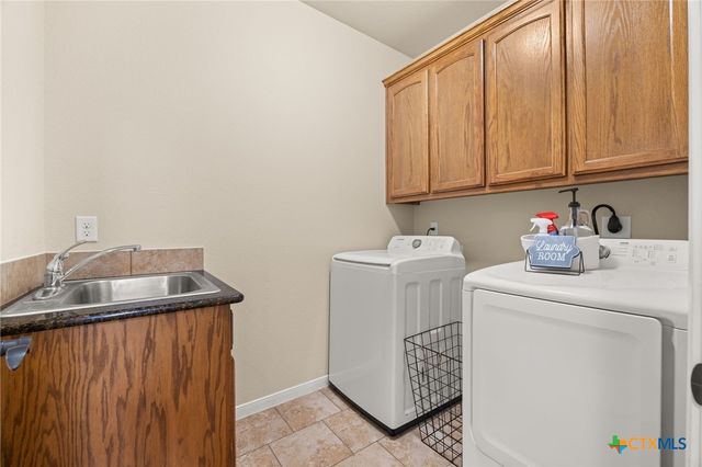 704 Hailie, Killeen, TX 76542