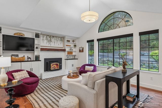 11204 SW 220th Street, Vashon, WA 98070