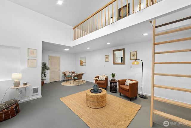 11204 SW 220th Street, Vashon, WA 98070