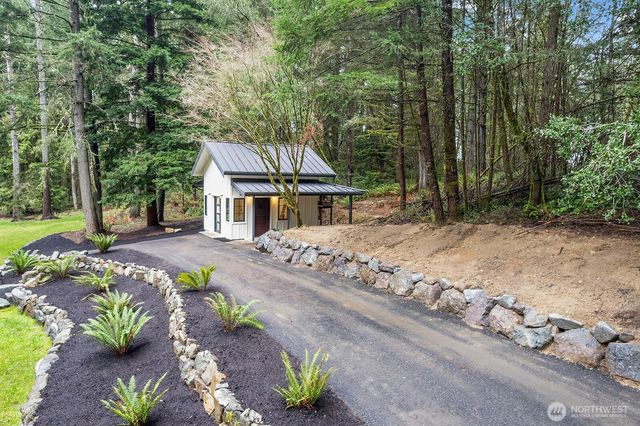 11204 SW 220th Street, Vashon, WA 98070