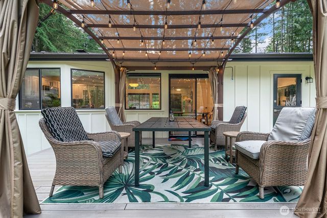 11204 SW 220th Street, Vashon, WA 98070