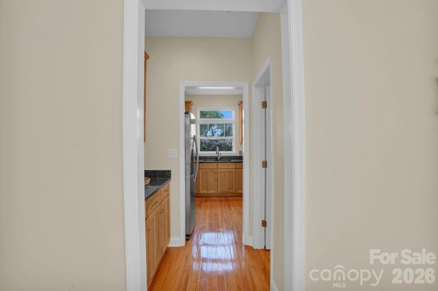 923 Gracie Way, Charlotte, NC 28204