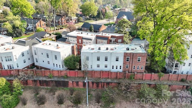 923 Gracie Way, Charlotte, NC 28204