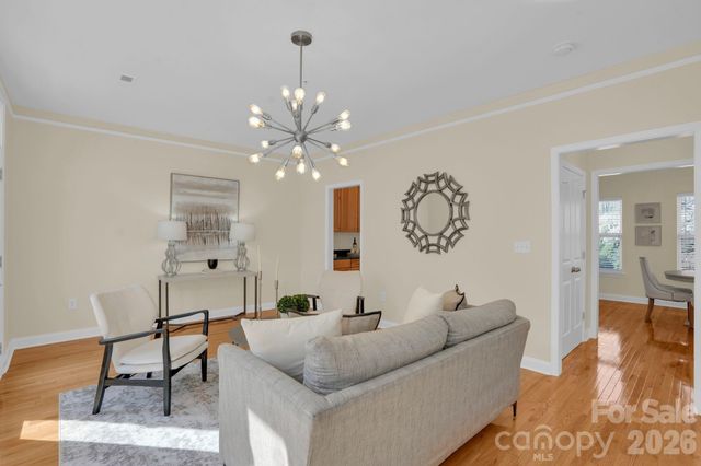 923 Gracie Way, Charlotte, NC 28204