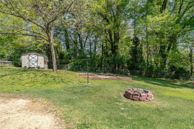 33 Lady Marian Drive, Rome, GA 30161