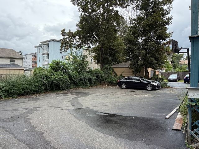 957 Warren Ave 1, Brockton, MA 02301