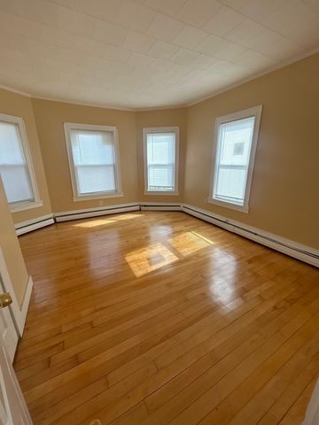 957 Warren Ave 1, Brockton, MA 02301