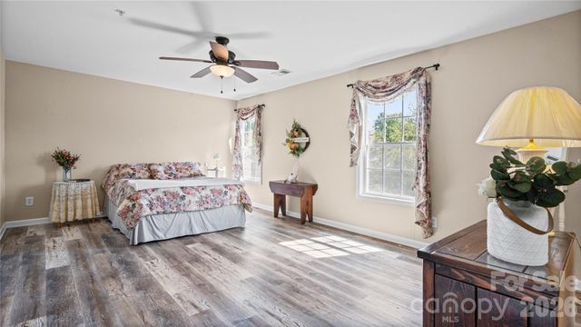 3811 Carl Parmer Drive, Harrisburg, NC 28075