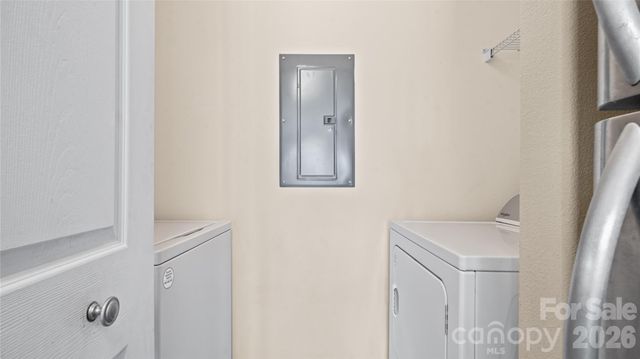 3811 Carl Parmer Drive, Harrisburg, NC 28075