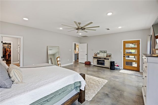 10350 Cherokee Loop, Dardanelle, AR 72834