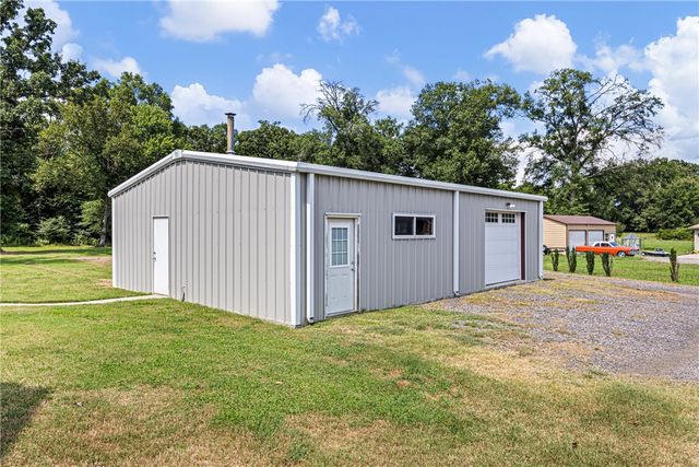10350 Cherokee Loop, Dardanelle, AR 72834