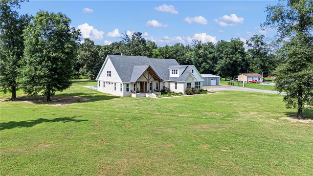 10350 Cherokee Loop, Dardanelle, AR 72834