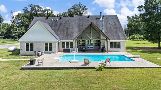 10350 Cherokee Loop, Dardanelle, AR 72834