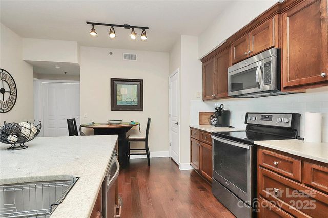 1315 East Boulevard 612, Charlotte, NC 28203