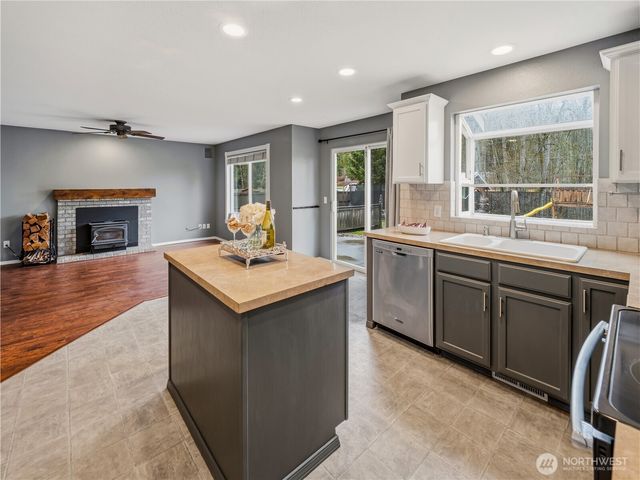 25321 153rd Street E, Buckley, WA 98321