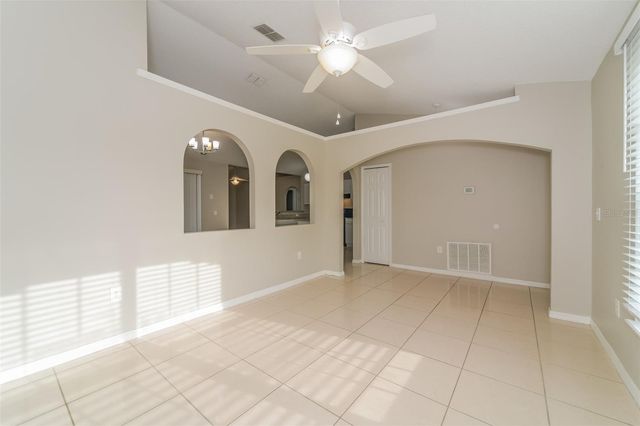 611 BASINGSTOKE COURT, Kissimmee, FL 34758