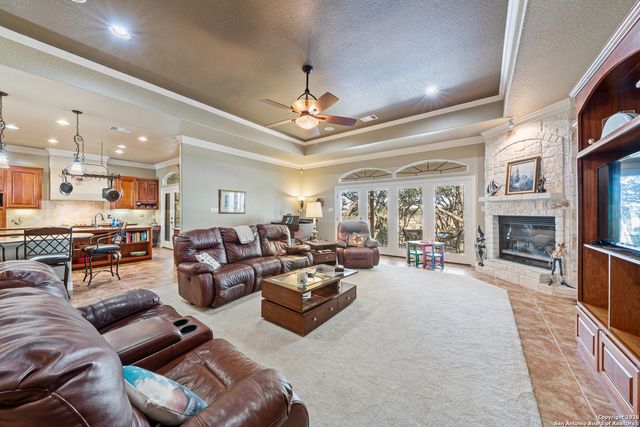 265 Fossil Hills, Spring Branch, TX 78070