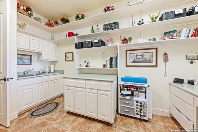 265 Fossil Hills, Spring Branch, TX 78070