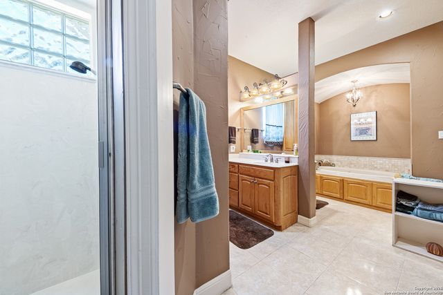 265 Fossil Hills, Spring Branch, TX 78070