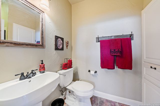 265 Fossil Hills, Spring Branch, TX 78070