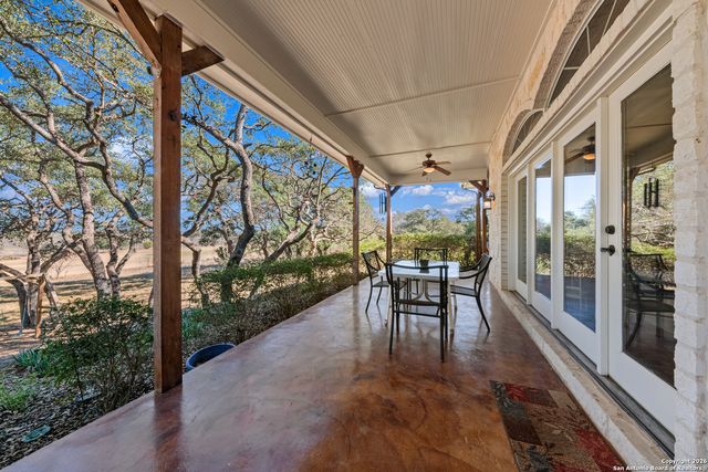 265 Fossil Hills, Spring Branch, TX 78070