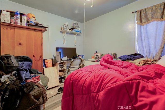 7731 Klump, Los Angeles, CA 91352