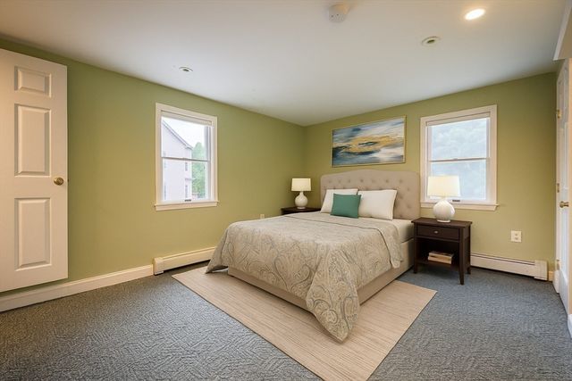 18 Beacon Place 18, Melrose, MA 02176