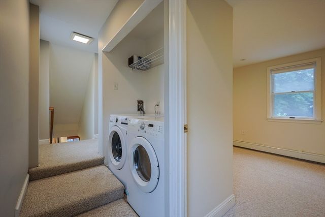 18 Beacon Place 18, Melrose, MA 02176