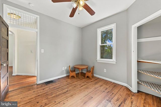 834 BELMONT AVE, Collingswood, NJ 08108