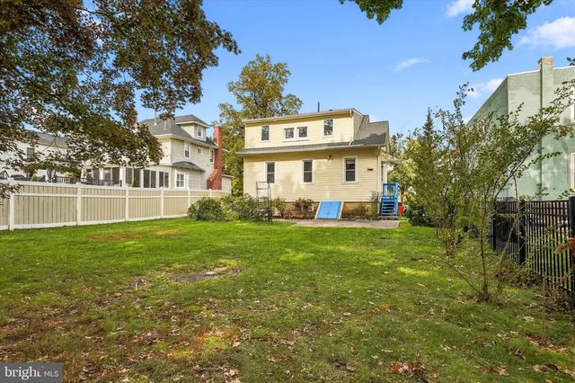 834 BELMONT AVE, Collingswood, NJ 08108