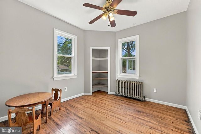 834 BELMONT AVE, Collingswood, NJ 08108
