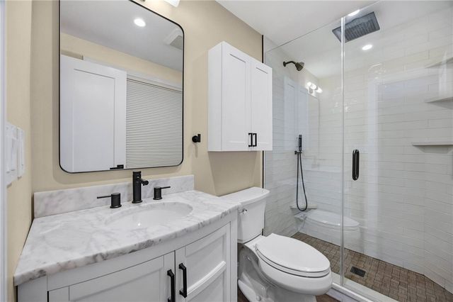 386 Crosby Lane, Greece, NY 14612