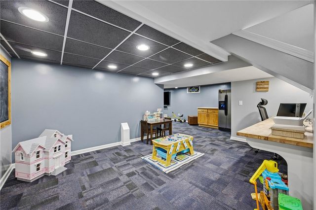 386 Crosby Lane, Greece, NY 14612