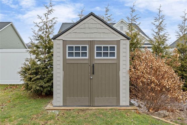 386 Crosby Lane, Greece, NY 14612