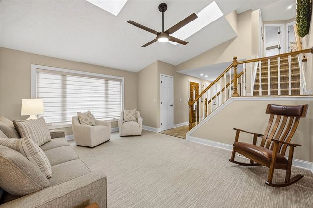 386 Crosby Lane, Greece, NY 14612