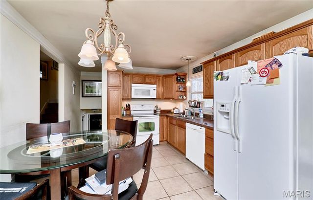 1080 Meadowbrook Drive, Troy, MO 63379