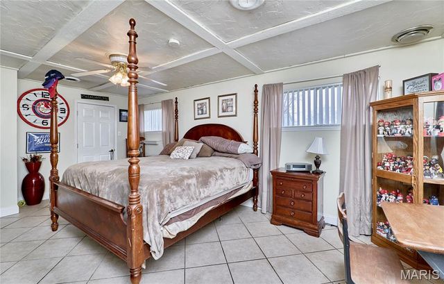 1080 Meadowbrook Drive, Troy, MO 63379