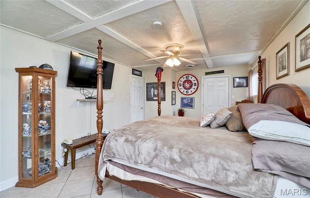 1080 Meadowbrook Drive, Troy, MO 63379