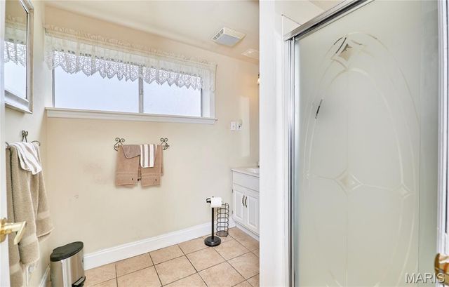 1080 Meadowbrook Drive, Troy, MO 63379