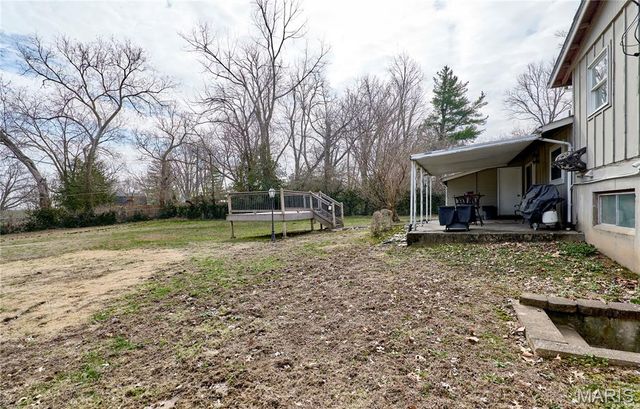 1080 Meadowbrook Drive, Troy, MO 63379