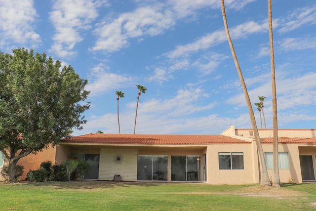 80100 Palm Circle Drive, La Quinta, CA 92253