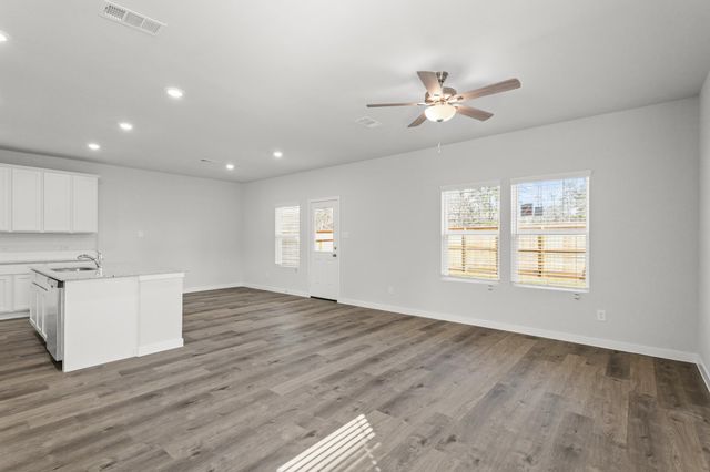 226 Brazen Forest Trail, Magnolia, TX 77354