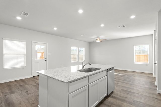 226 Brazen Forest Trail, Magnolia, TX 77354