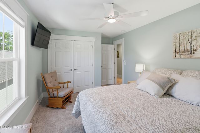 3389 Island Lakes Drive, Southport, NC 28461